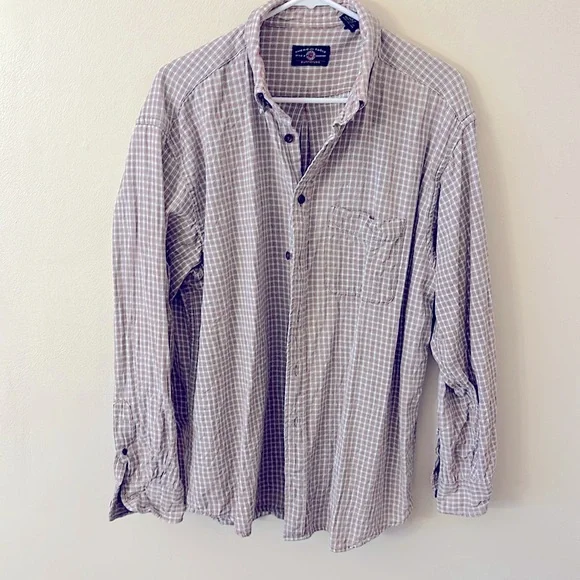 American Eagle XL button down shirt. - Picture 1 of 3